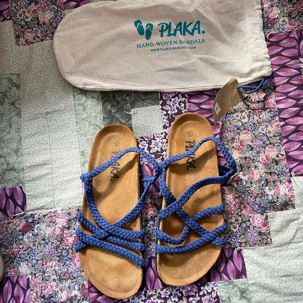 Plaka handwoven sandals